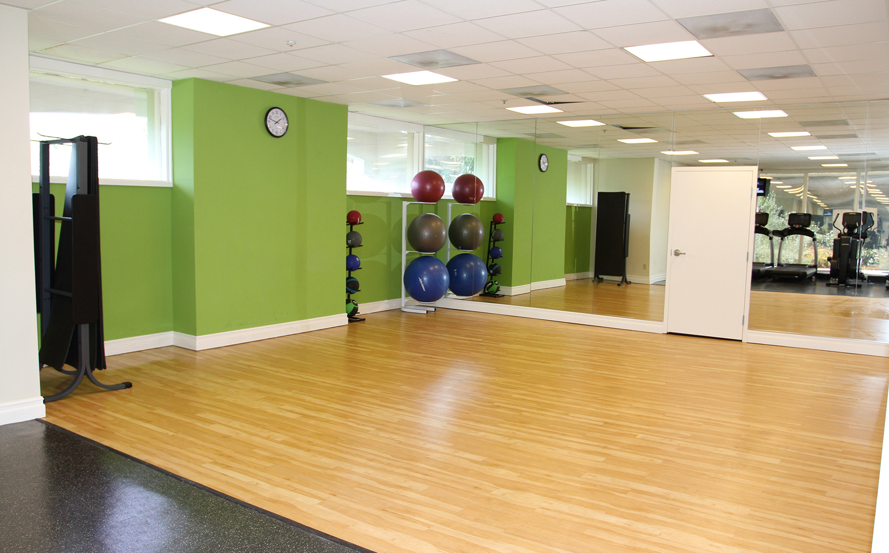 eaves Mountain View at Middlefield AvalonBay Communities