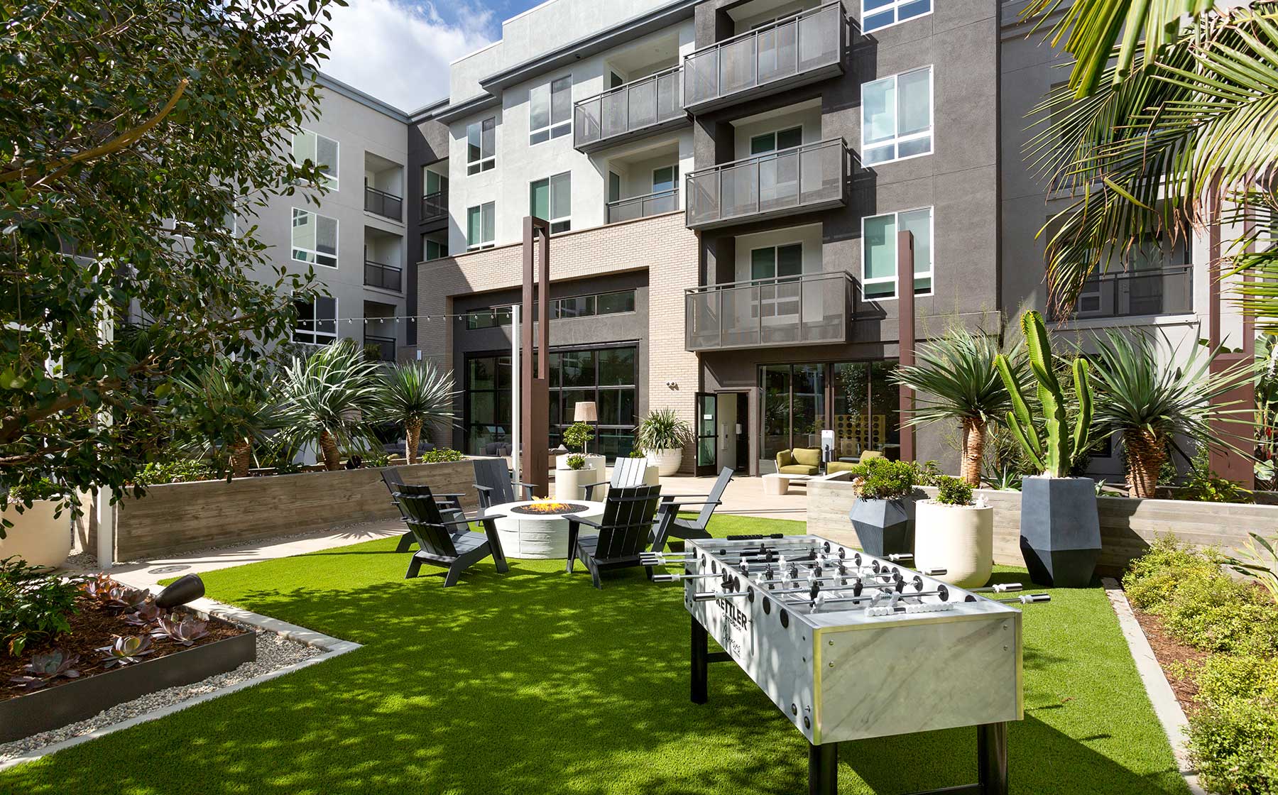 Brea Apartments