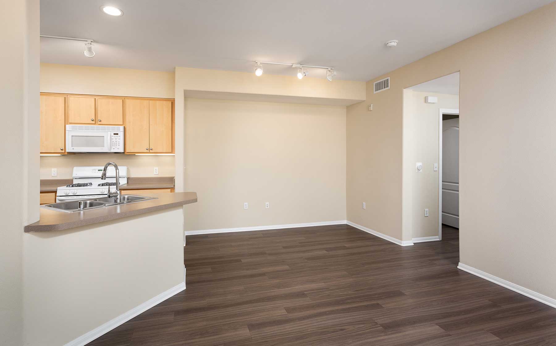 Avalon Camarillo AvalonBay Communities