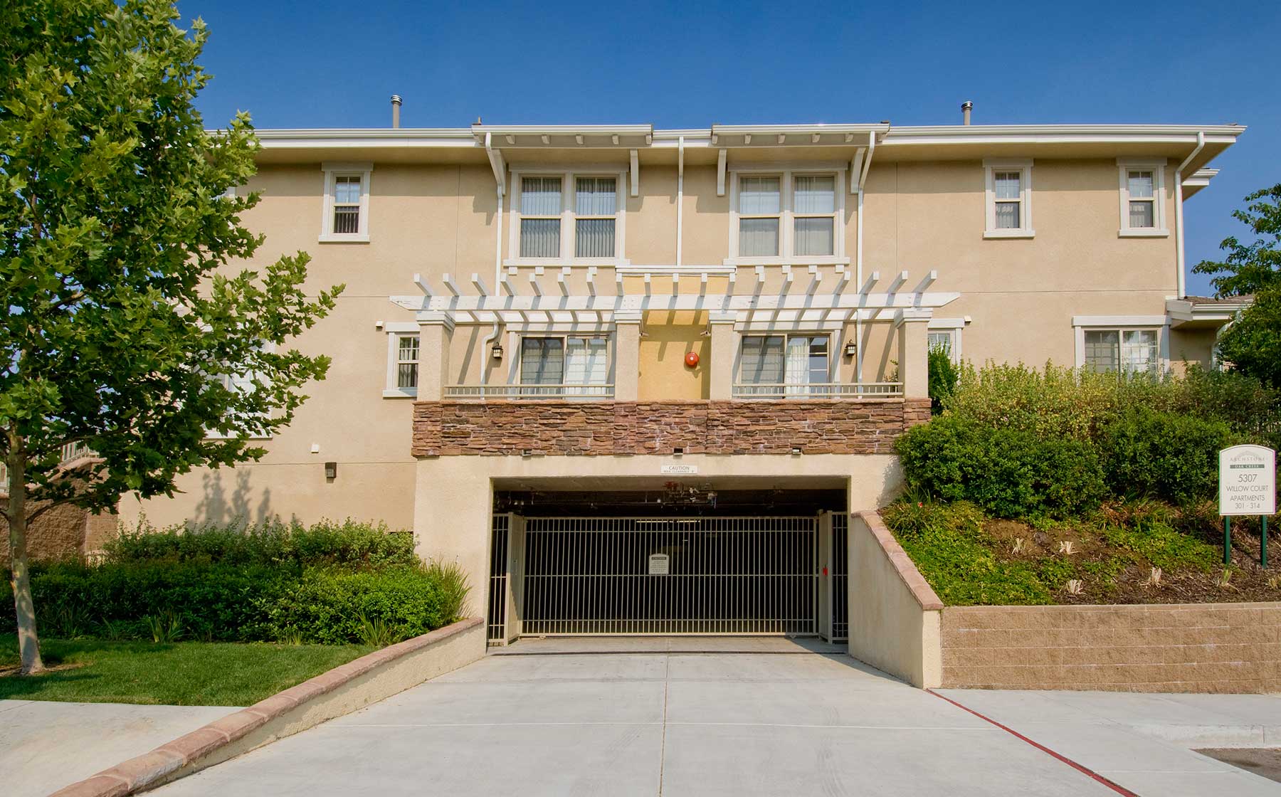 Apartments for Rent in Agoura Hills, CA AvalonBay Communities