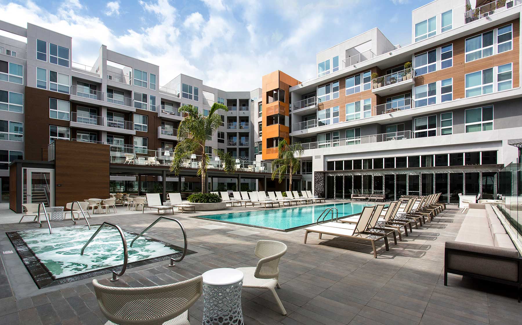Hollywood Apartments