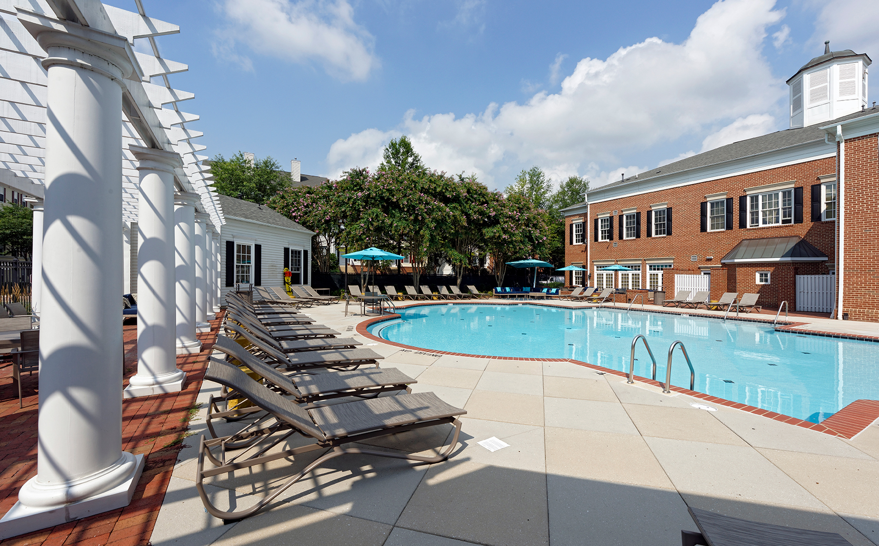 Avalon Rvc Pool Avalon at Arlington Square | AvalonBay Communities