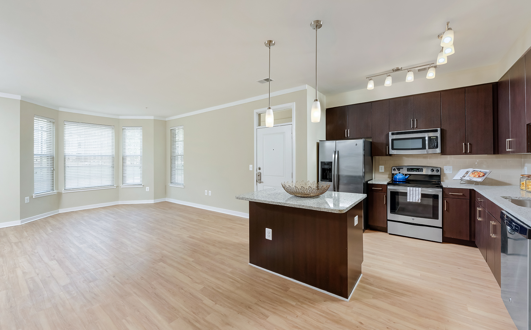 Apartments for Rent in Falls Church, VA AvalonBay Communities