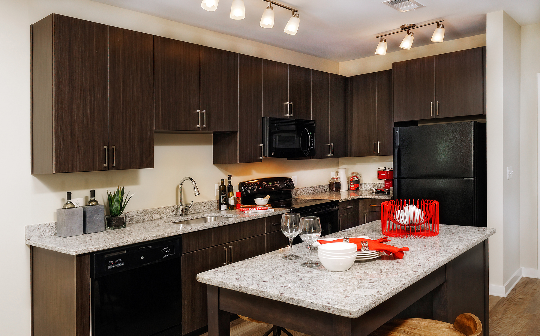 Apartments for Rent in Merrifield, VA AvalonBay Communities