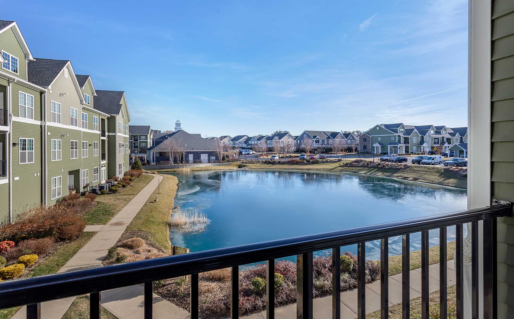 Avalon Huntington Station AvalonBay Communities