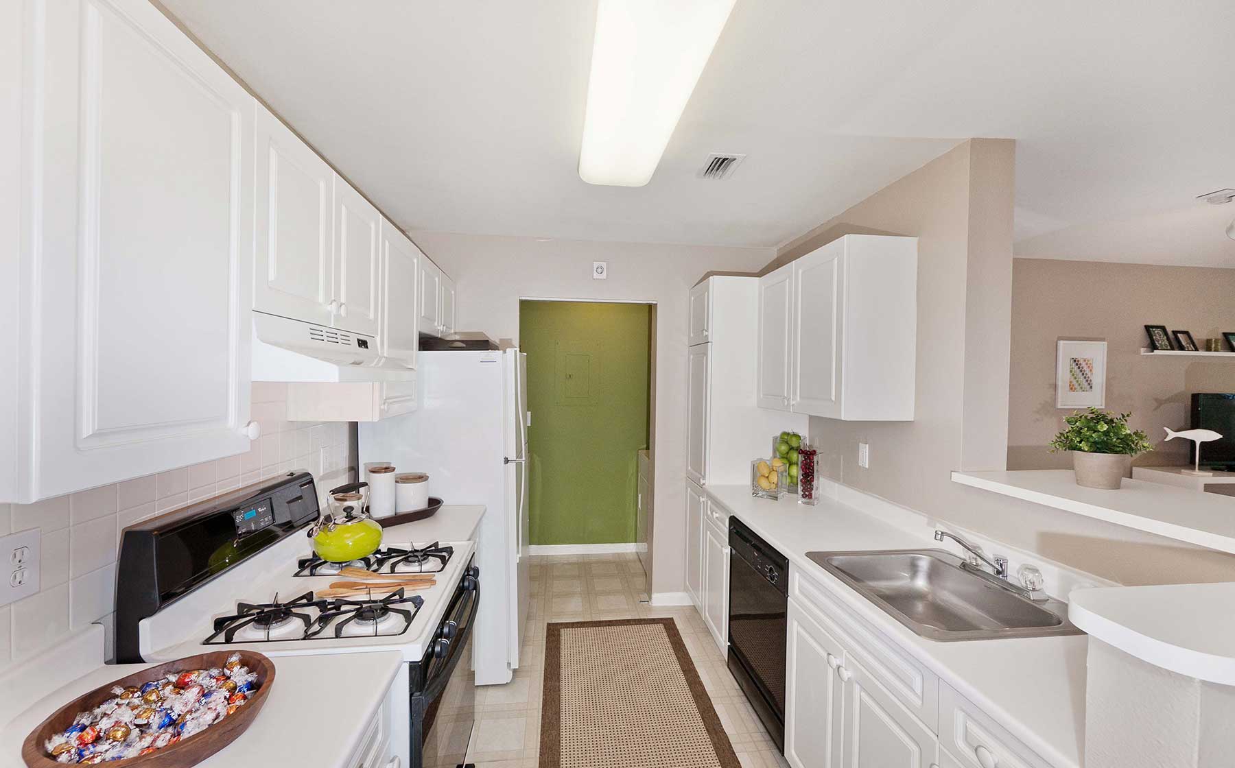 Apartments for Rent in Melville, NY AvalonBay Communities