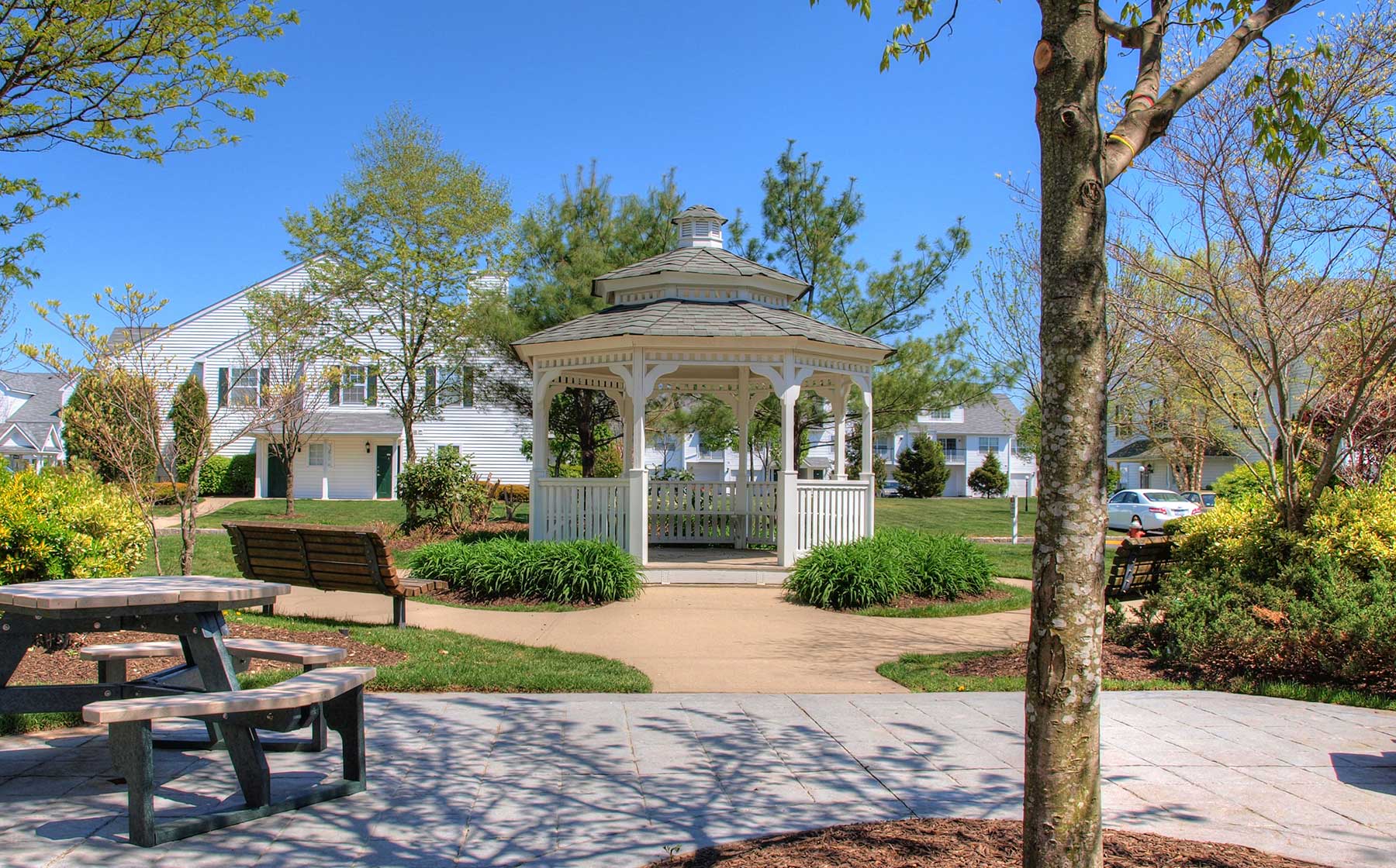 Avalon Melville AvalonBay Communities