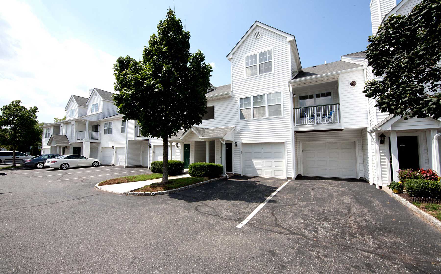 Avalon Melville AvalonBay Communities