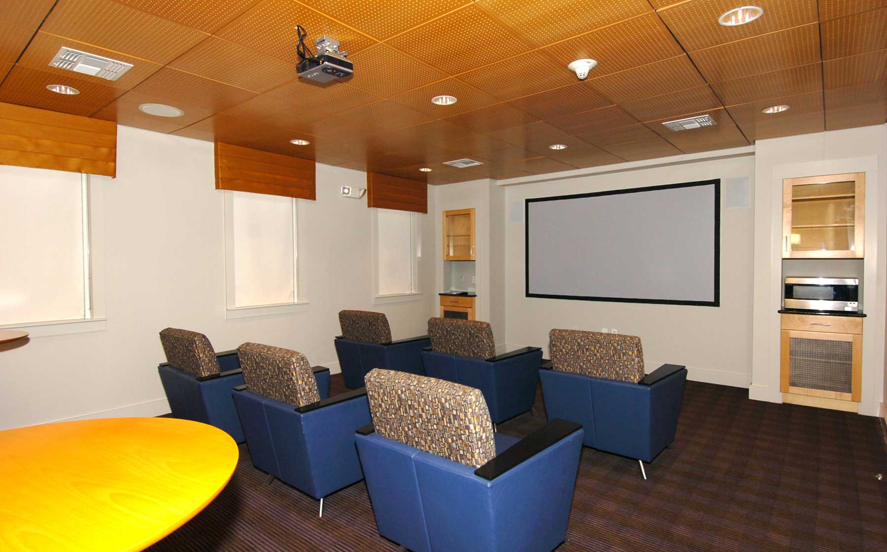 Avalon Westbury AvalonBay Communities