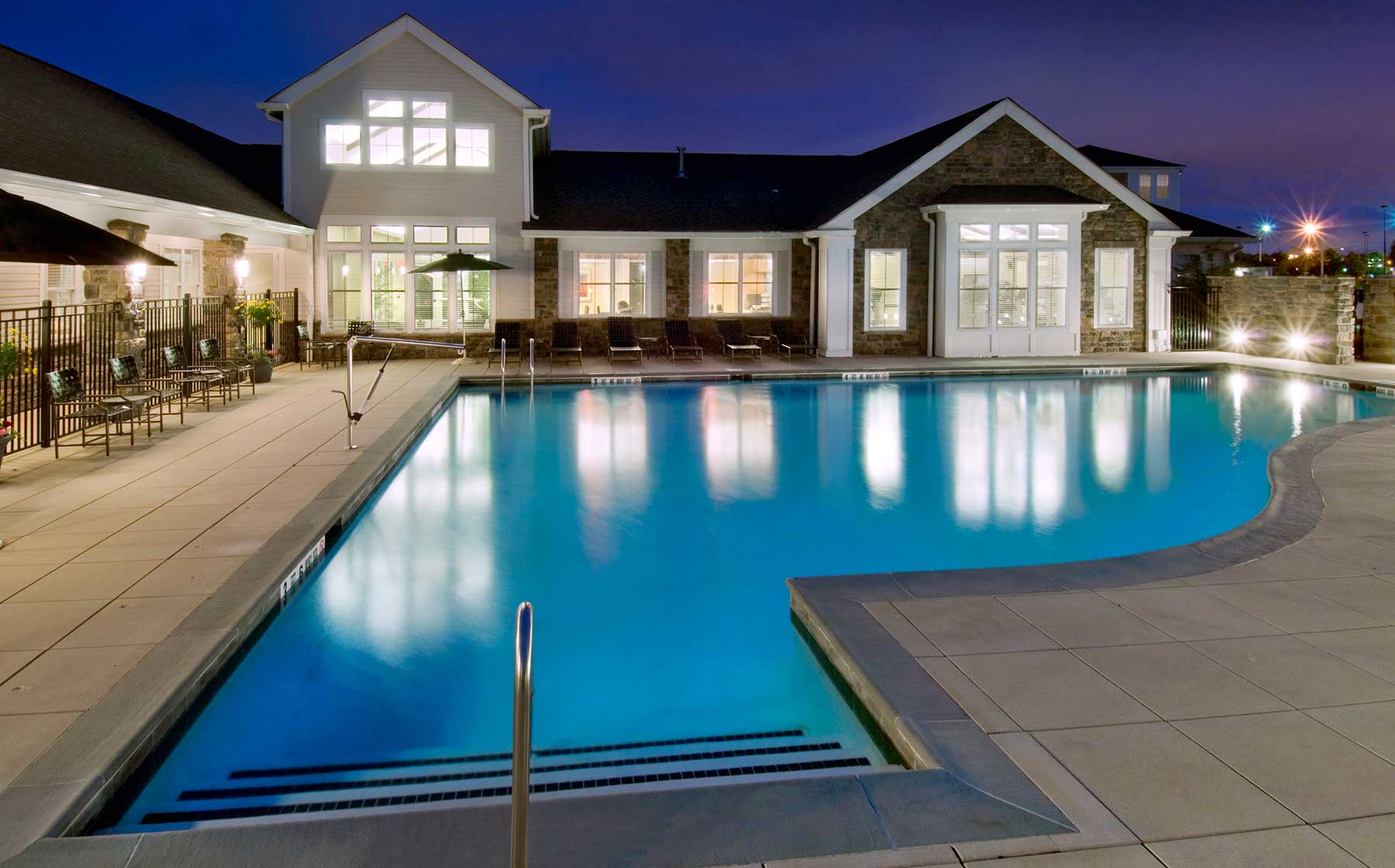 Avalon Westbury AvalonBay Communities