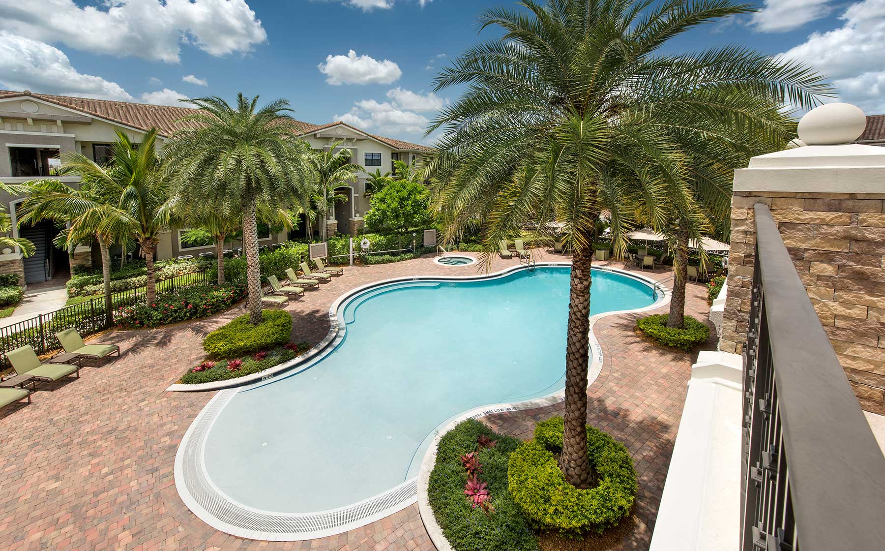 Apartments for Rent in Florida | AvalonBay Communities